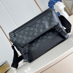 Messenger Voyager Pm Black Monogram Shadow Leather M25121 Uk Messenger Voyager Pm Black Monogram Shadow Leather M25121 Uk