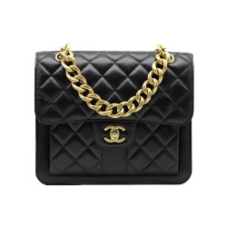 LEATHER FLAP BAG IN BLACK UK