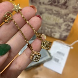 LUCKY SQUARE CRYSTAL STAR DICE DROP EARRINGS UK