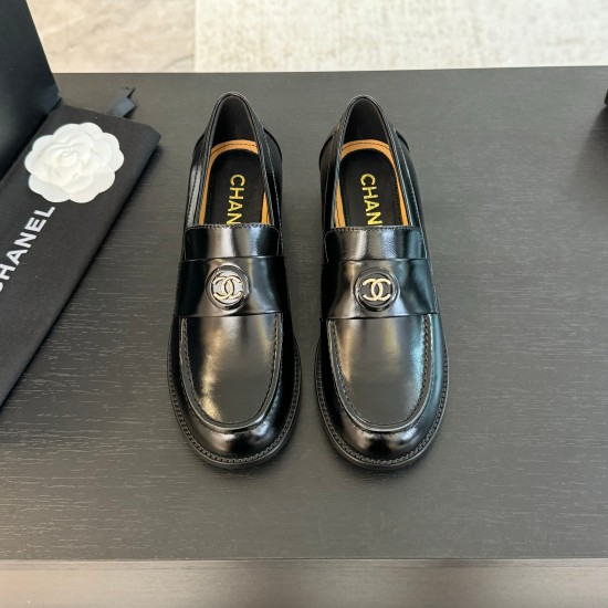 replica WOMEN LOAFERS BLACK LEATHER - CC33 UK