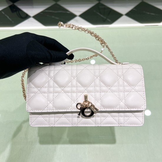 Replica Dior 13200 DFR#14465 Buddha Luxury Replica Mini Bag Latte Cannage Lambskin Uk - 13200 - Buddha Luxury