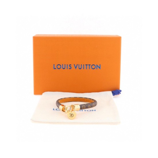 replica CRAZY IN LOCK CHARM BRACELET UK