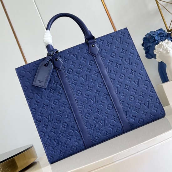 Replica L Men Business Bags Sac Plat 24H Sapphire Taurillon Monogram Leather M11690 Uk