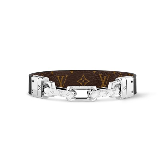Front view of L Men's Links Bracelet in Brown Front view of the L Men's Links Bracelet in Brown with silver hardware
