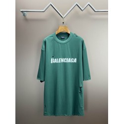Balenciaga T-Shirt 106 Balenciaga T-Shirt 106