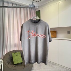 Balenciaga T-Shirt 143