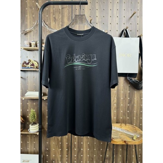 Balenciaga T-Shirt 24