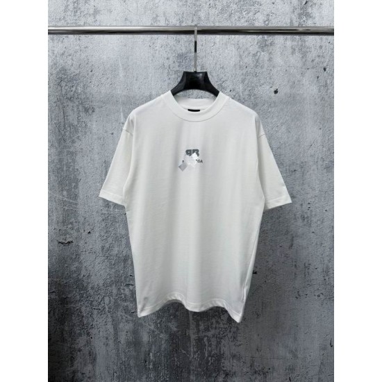 Balenciaga T-Shirt 30