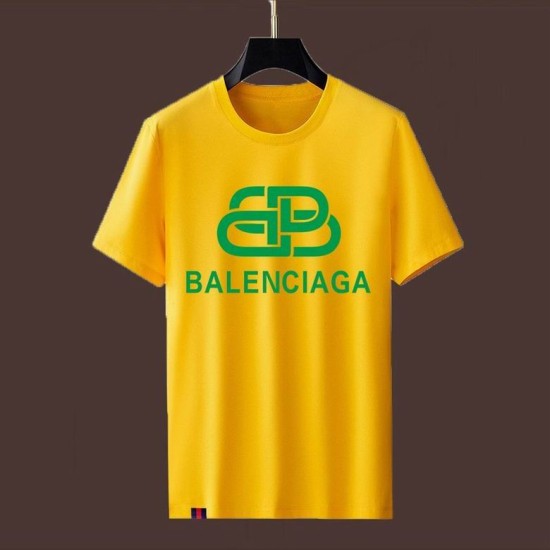 Balenciaga T-Shirt 424