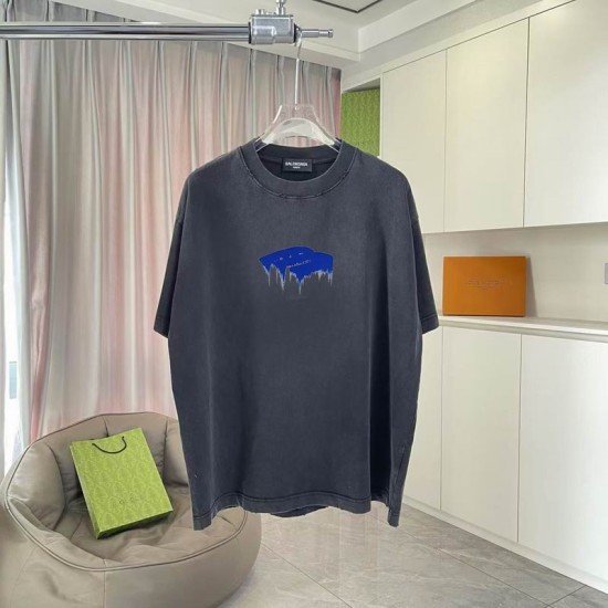 Balenciaga T-Shirt 53
