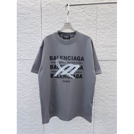 Balenciaga T-Shirt 8