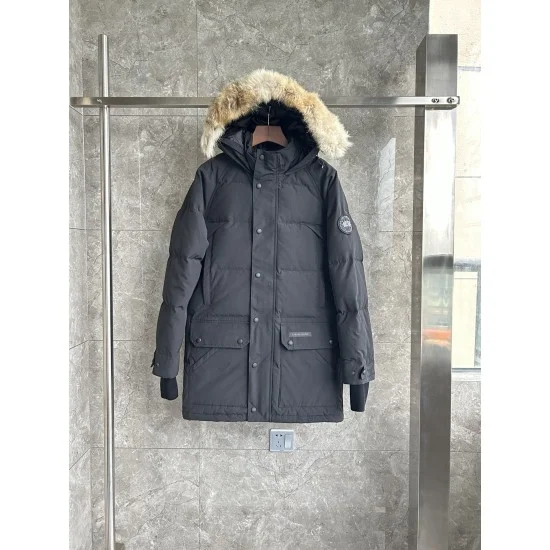 Canada Goose Men's Mens Black Parka Coat Front View Canada Goose Men's mens black parka coat front view