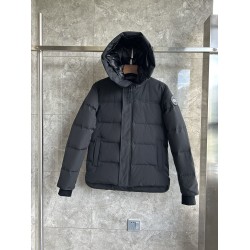 Canada Goose Men Coats 18