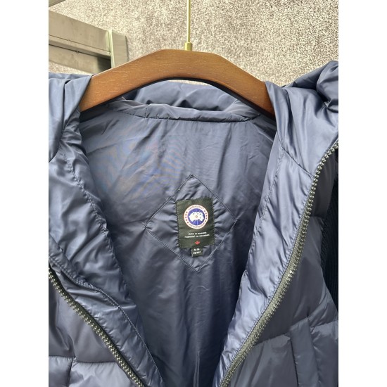 Canada Goose Men's Knitted-Sleeve Hooded Puffer Coat in Black and Navy