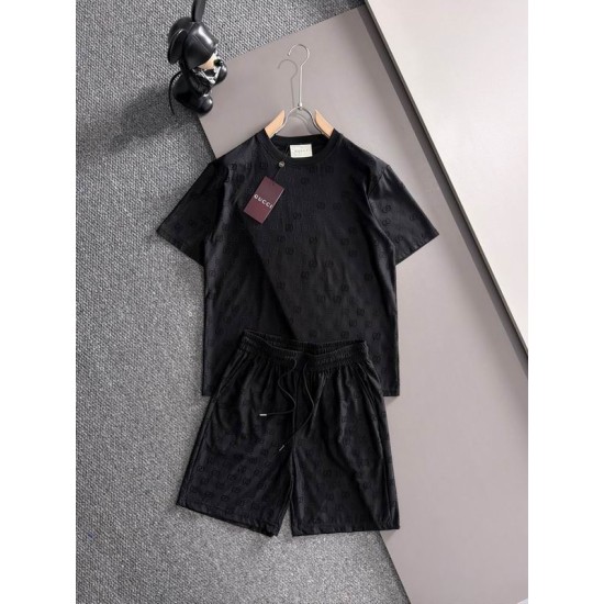 Replica Gucci Men Sets Gucci T-Shirt &Amp; Short Set 11