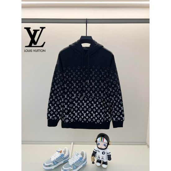 L Hoodie 25