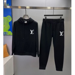 L Tracksuits 10