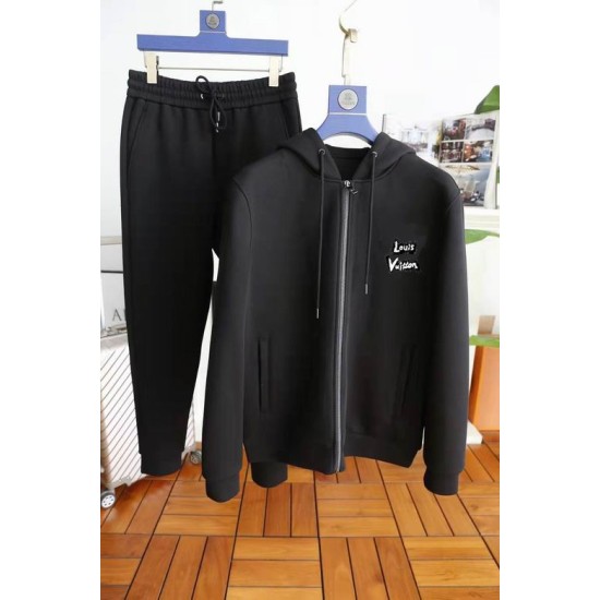 L Tracksuits 129