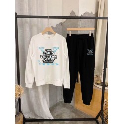 L Tracksuits 144 L Tracksuits 144
