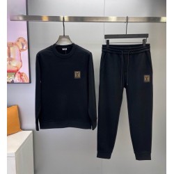 L Tracksuits 164