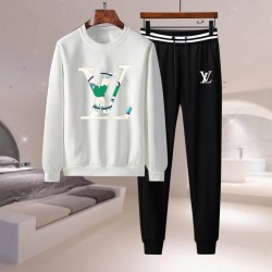 L Tracksuits 218 L Tracksuits 218