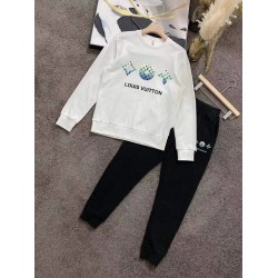L Tracksuits 234 L Tracksuits 234