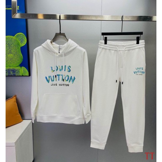 L Tracksuits 245