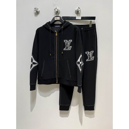 L Tracksuits 315