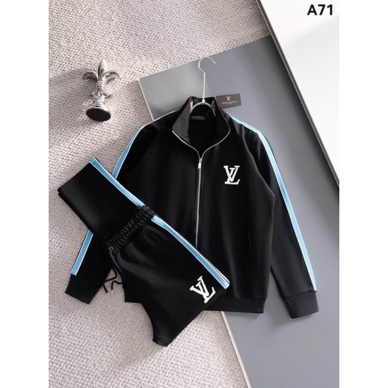 L Tracksuits 373