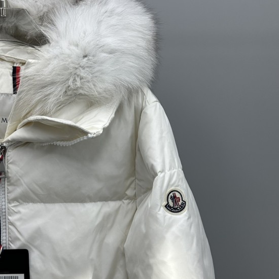 Replica Moncler Women Coats 22 - 17616 - Buddha Luxury
