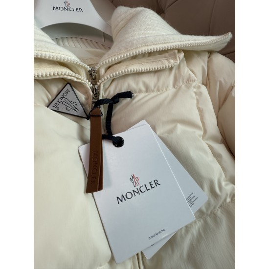 Replica Moncler Women Coats Moncler Women Coats 6 Replica Moncler Women Coats Moncler Women Coats 6