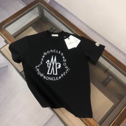 Moncler T-Shirt 143 Moncler T-Shirt 143