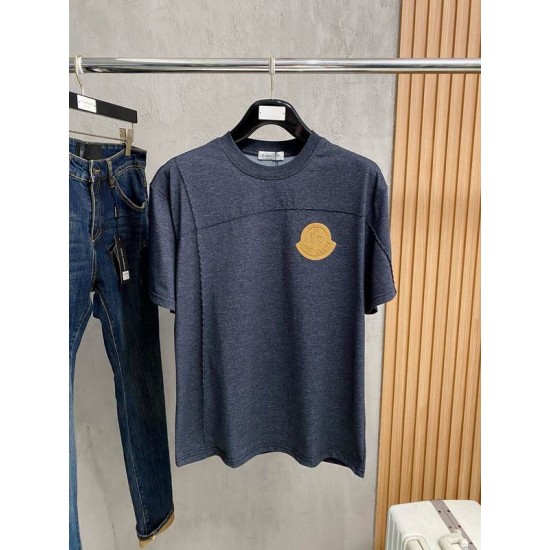 Replica Moncler 22160 Moncler T-Shirt 19 Buddha Luxury Replica Moncler T-Shirt 19 - 22160 - Buddha Luxury