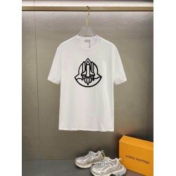 Moncler T-Shirt 233