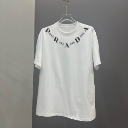 Prada T-Shirt 323 Prada T-Shirt 323