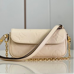 Wallet On Chain Ivy Cream Monogram Empreinte Leather M82210 Uk