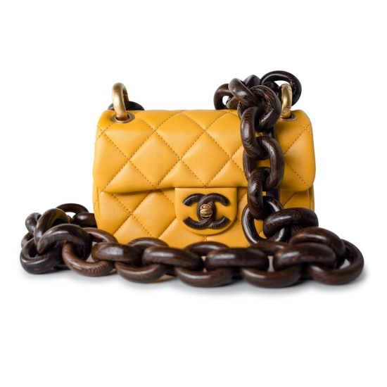 Replica 23A MINI YELLOW LAMBSKIN QUILTED AND WENG WOOD FLAP BAG UK replica 23A MINI YELLOW LAMBSKIN QUILTED AND WENG WOOD FLAP BAG UK