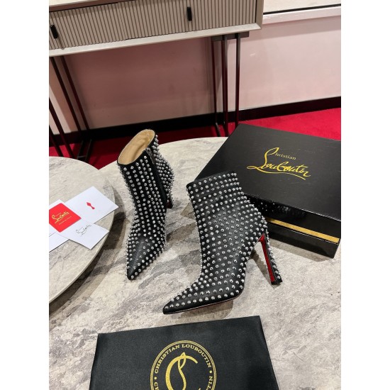 Replica Christian Louboutin Condora Spikes 100mm Boots in Black Lambskin UK replica Christian Louboutin Condora Spikes 100mm Boots in Black Lambskin UK