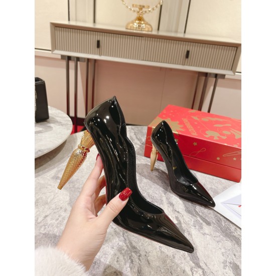 Replica Christian Louboutin Lipchick Pumps 100Mm In Black Patent Leather Uk - 3325 - Buddha Luxury