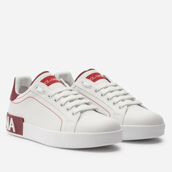 Dolce & Gabbana Portofino Leather Trainers Front View in white and red Three-quarter view of the Dolce & Gabbana Portofino leather trainers in white and red