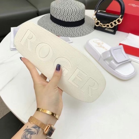 Replica Roger Vivier Vivier Slide Covered Buckle Mules in White Patent Leather UK replica Roger Vivier Vivier Slide Covered Buckle Mules in White Patent Leather UK