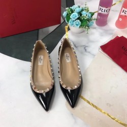 Valentino Rockstud Ballet Flats In Black Patent Leather UK Valentino Rockstud Ballet Flats In Black Patent Leather UK