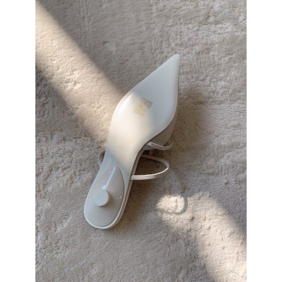 Replica Valentino Rockstud Wispy Mules in White Leather UK replica Valentino Rockstud Wispy Mules in White Leather UK