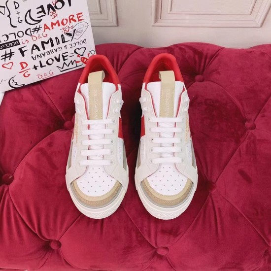 Dolce & Gabbana Custom 2.Zero Leather Trainers In White And Red Top View Dolce & Gabbana Custom 2.Zero Leather Trainers In White And Red top-down view