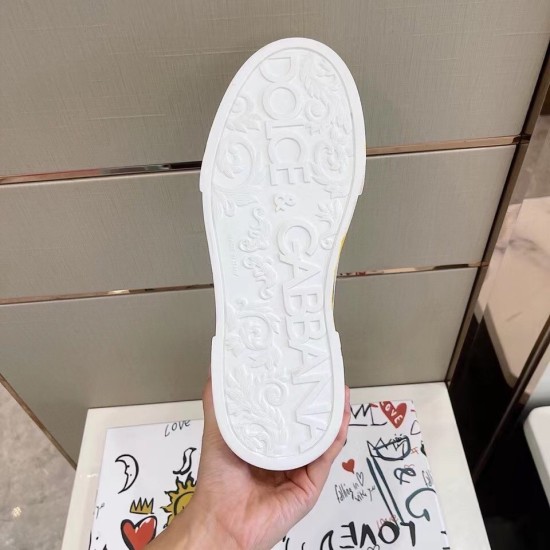 Dolce & Gabbana Portofino Printed White And Yellow Leather Trainer Outsole Dolce & Gabbana Portofino Printed White And Yellow Leather Trainer relief patterned rubber outsole
