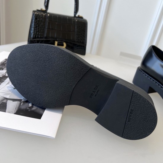 Replica pradaloafers in black brushed leather uk replica pradaloafers in black brushed leather uk
