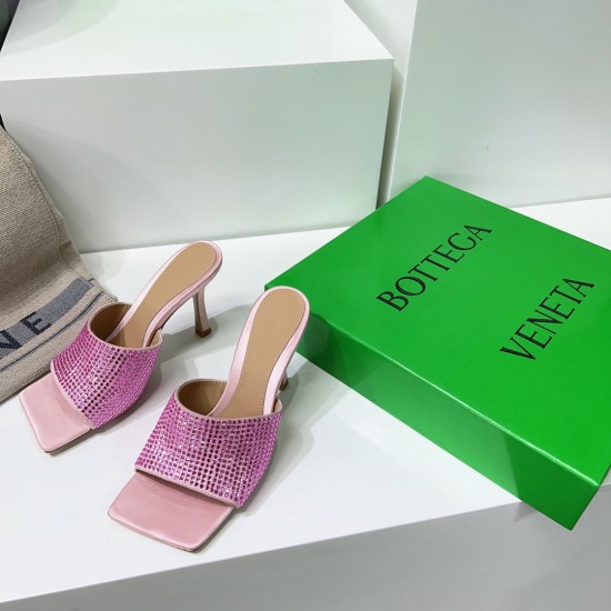 replica Bottega Veneta Stretch Mules 90mm In Pink Strass-embellished Satin UK