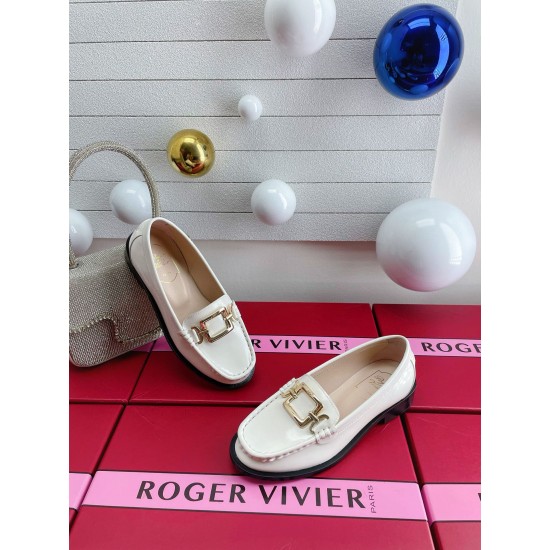 Replica Roger Vivier Metal Buckle Morsetto Loafers in White Patent Leather UK replica Roger Vivier Metal Buckle Morsetto Loafers in White Patent Leather UK