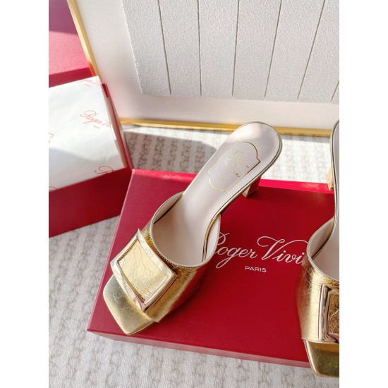 Replica Roger Vivier Trompette Metal Buckle Mules in Gold Metallic Leather UK replica Roger Vivier Trompette Metal Buckle Mules in Gold Metallic Leather UK