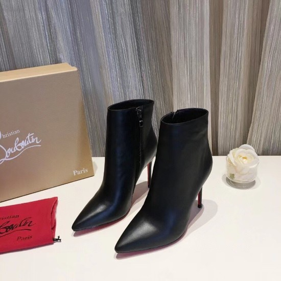 replica Christian Louboutin So Kate Booty 100MM In Black Leather UK